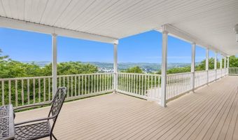 59 Livingston Ave, Andover, NJ 07801