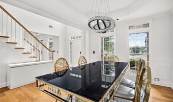 12595 Huntington Trce, Alpharetta, GA 30005