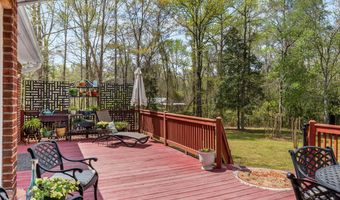 1368 Sunnyhill Dr, Camden, SC 29020