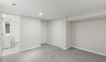 13602 WOODEDGE Dr, Bowie, MD 20720