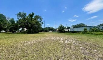 1851 Pass Rd, Biloxi, MS 39531