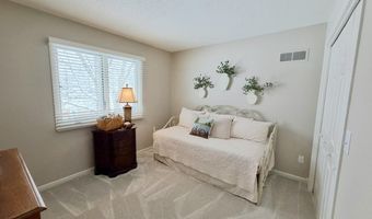 1519 Somerset Dr, Aberdeen, SD 57401