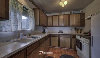 71 Painter Rd, Cody, WY 82414