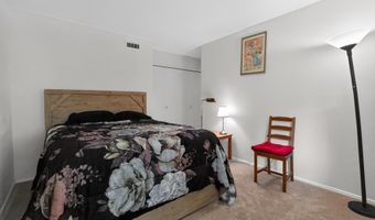 7551 SPRING LAKE Dr D-1, Bethesda, MD 20817
