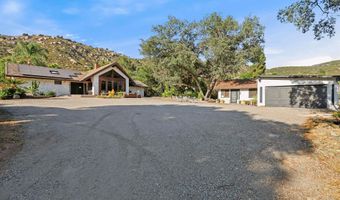 1722 Tierra Libertia Rd, Escondido, CA 92026