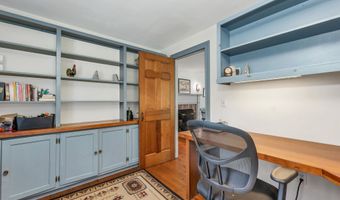 69 King Rd, Bedford, NH 03110