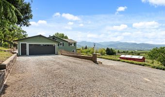 2140 N Valley View Rd, Ashland, OR 97520