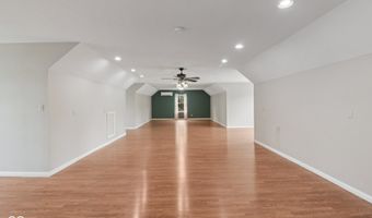 151 South St, Southport, IN 46227