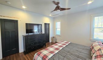 565 School Rd, Asheville, NC 28803