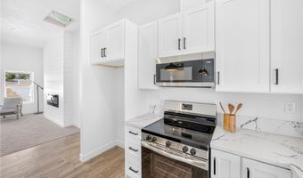 18620 SYMERON Rd, Apple Valley, CA 92307