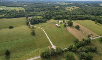21696 Lawrence 1230, Aurora, MO 65605