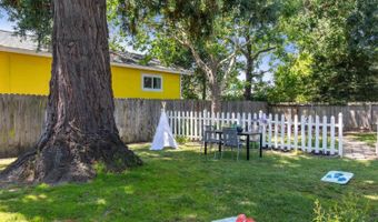 1039 Stevenson St, Santa Rosa, CA 95404