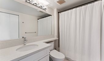 3075 Ala Poha Pl 2101, Honolulu, HI 96818
