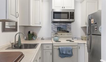 103 South St, Bath, ME 04530
