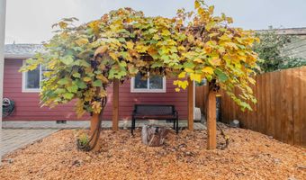 4009 NE Somerset Dr, Albany, OR 97322