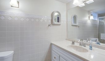 4918 SUNSET Ln, Annandale, VA 22003