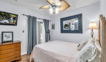 130 Melody Ln, Bay St. Louis, MS 39520