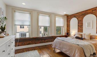 1116 MONROE St NW 1, Washington, DC 20010