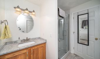 17 Wood Cove Dr, Coventry, RI 02816