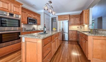 2671 Corinault Way NW, Acworth, GA 30101