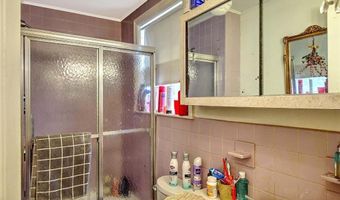 3 Waumsett Ave, Cumberland, RI 02864