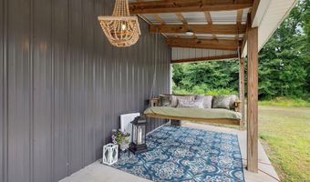 1897 White Oak Rd, Albertville, AL 35950