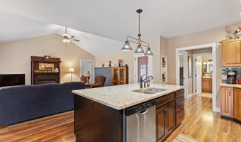 3224 Sand Crk, Adrian, MI 49221