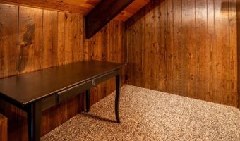 405 Skyline Dr, Arnold, CA 95223