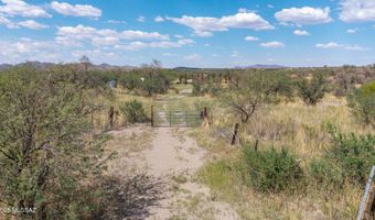 W Hinckley Road, Arivaca, AZ 85601