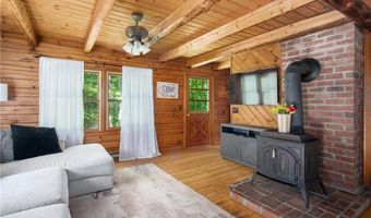 450 Franklin Rd, Coventry, RI 02816