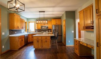13320 Cedar Ave, Apple Valley, MN 55124