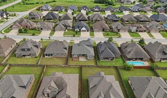 4200 SW Acres Ave, Bentonville, AR 72713