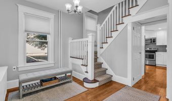 61 E Washington Ave, Atlantic Highlands, NJ 07716