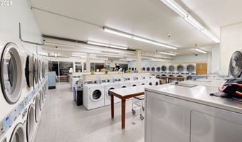 97900 SHOPPING CENTER Ave, Brookings, OR 97415