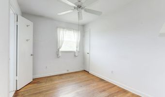 6115 LONE OAK Dr, Bethesda, MD 20817