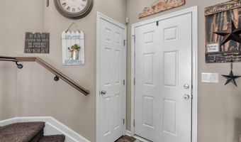 7 Burroughs Dr, Ashville, OH 43103
