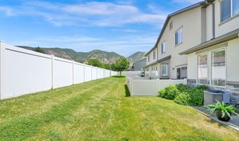 258 W 710 N, Centerville, UT 84014