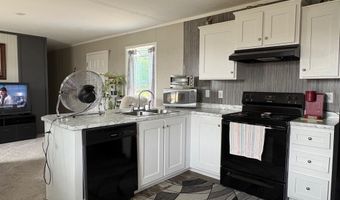 27 Daniel Dr, Belfast, ME 04915
