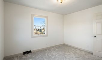 1316 Orchard St, Adel, IA 50003