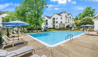 15612 EVERGLADE Ln 404, Bowie, MD 20716