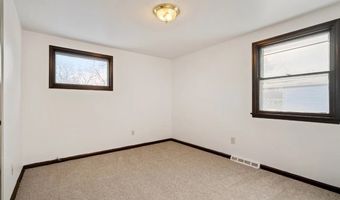 317 Sundridge Dr, Amherst, NY 14228