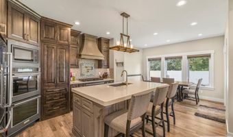 4859 Mountain Bend Dr, Ammon, ID 83406