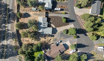 61325 King Josiah Pl, Bend, OR 97702