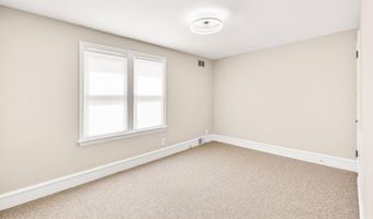 21 DOWLING Ave, Audubon, NJ 08106