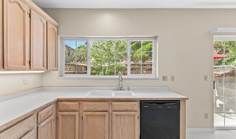 581 Scenic Dr, Ashland, OR 97520