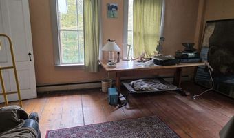 158 Macintosh Hill Rd, Bethel, VT 05032