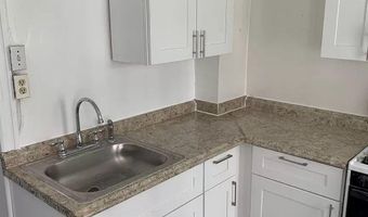 2926 N STILLMAN St, Philadelphia, PA 19132