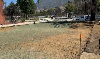 94 Marathon Rd, Altadena, CA 91001