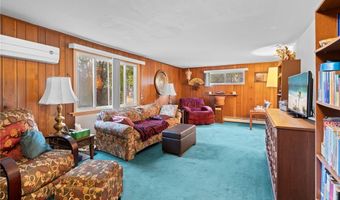 89 Devon Ln, Amherst, NY 14221