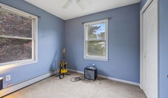 5 Smith Pl, Cheshire, CT 06410